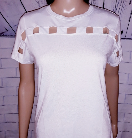 Fabletics Tee - Picture 5 of 7